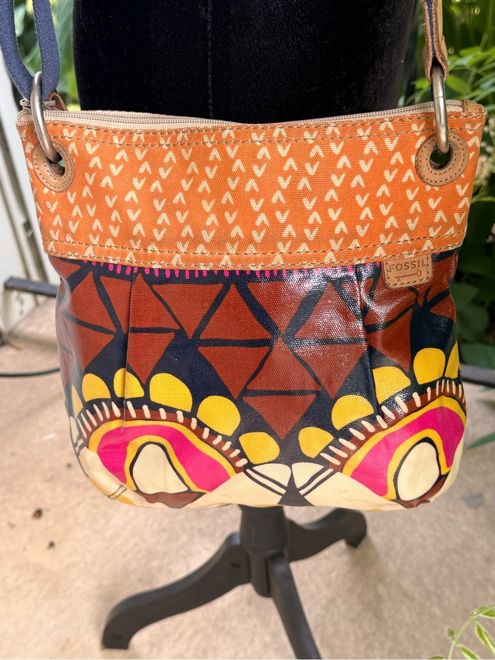 Fossil Orange Multicolor Patterned Crossbody Bag - Picture 2 of 7